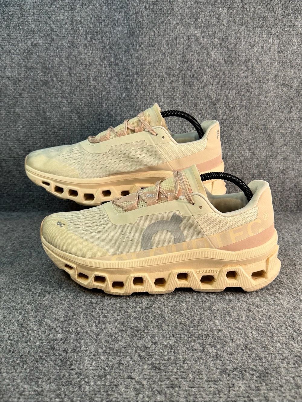 On Cloudmonster 1 Womens Size 11 Running Shoes Cream Pink CloudTec Sneakers